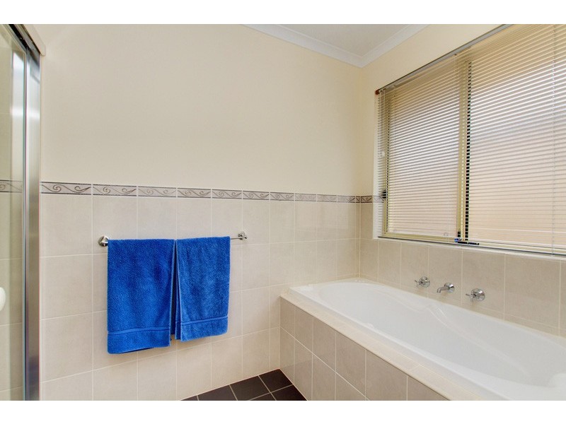 16 Burwood Road, Munno Para West SA 5115