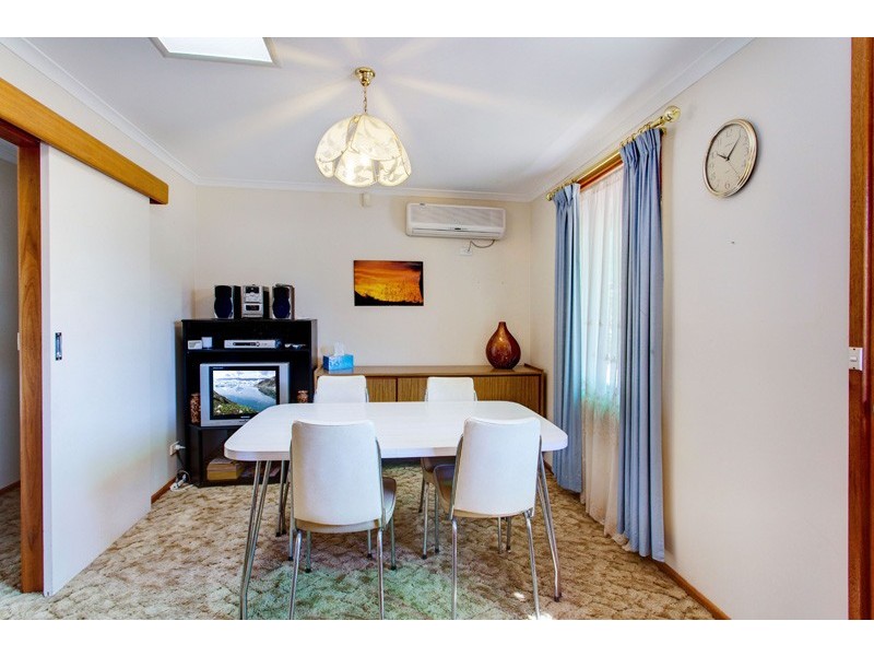 4 Wilterna Crescent, Smithfield SA 5114