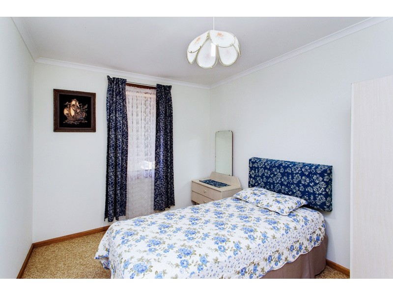 4 Wilterna Crescent, Smithfield SA 5114