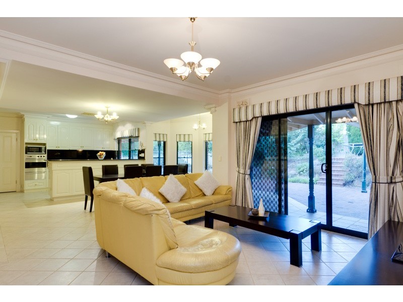 3 Gloucestershire Avenue, Golden Grove SA 5125