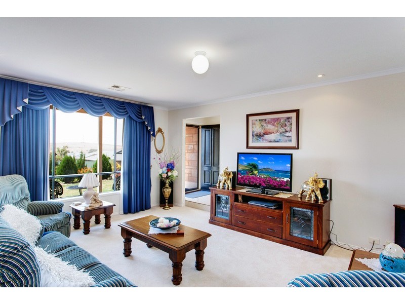 10 Sandpiper Way, Hewett SA 5118