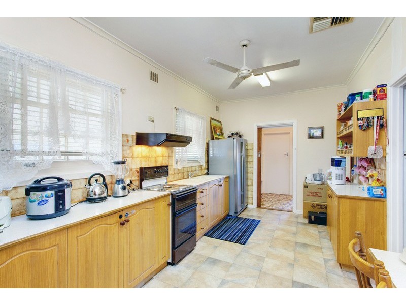 73 Hamblyn Road, Elizabeth Downs SA 5113