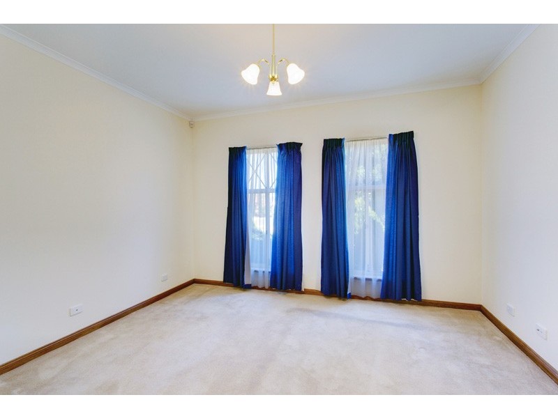63 Windermere Crescent, Mawson Lakes SA 5095
