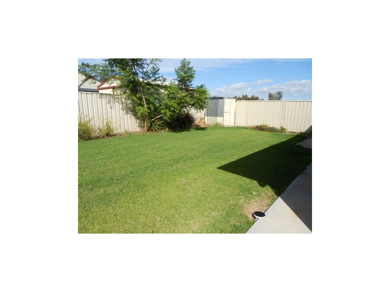 Parafield Gardens SA 5107