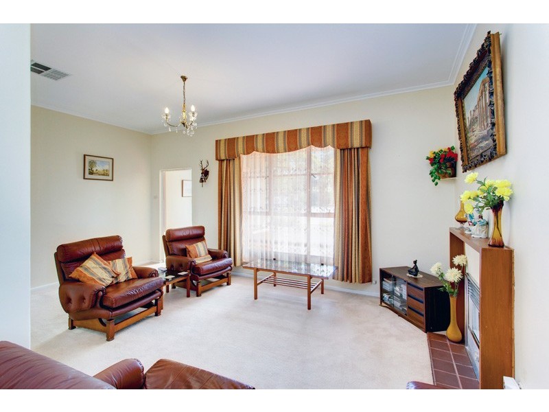 2 Penfold Road, Elizabeth South SA 5112