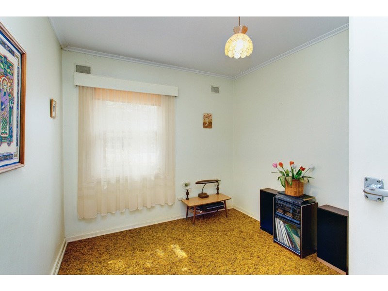 2 Penfold Road, Elizabeth South SA 5112