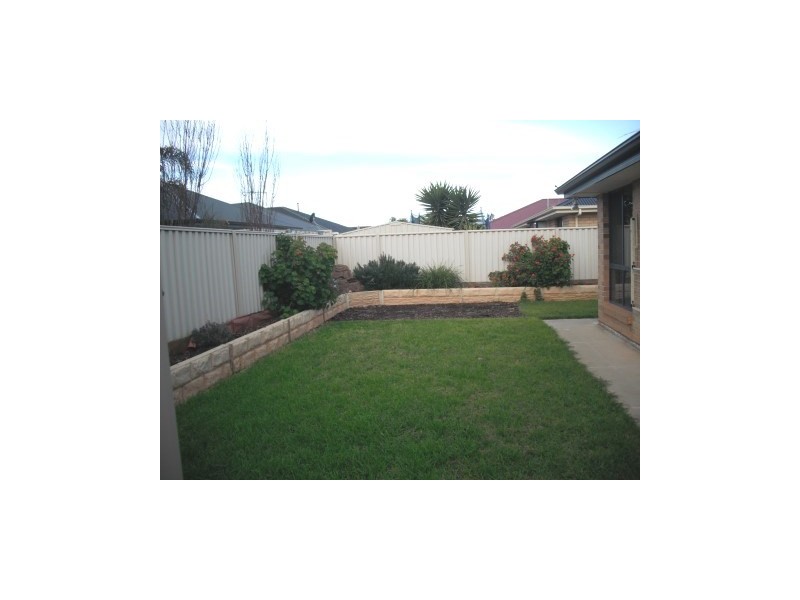 2 Lucy Drive, Munno Para West SA 5115