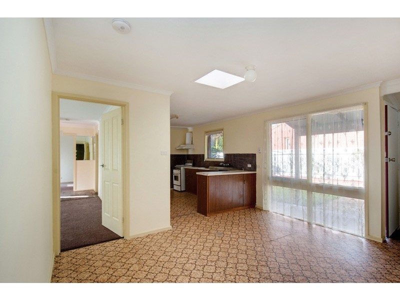 8 Alawoona Road, Munno Para SA 5115