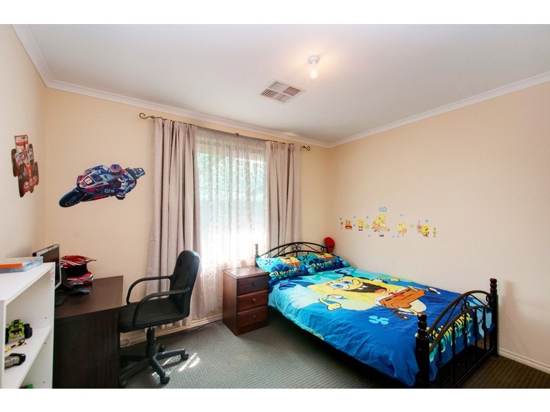 2 Paulmark Road, Angle Vale SA 5117