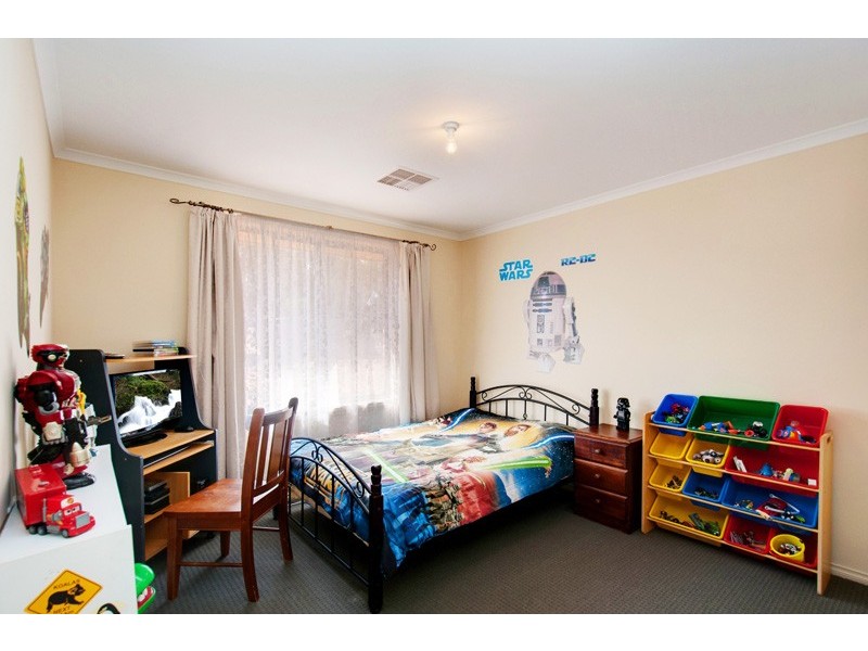 2 Paulmark Road, Angle Vale SA 5117