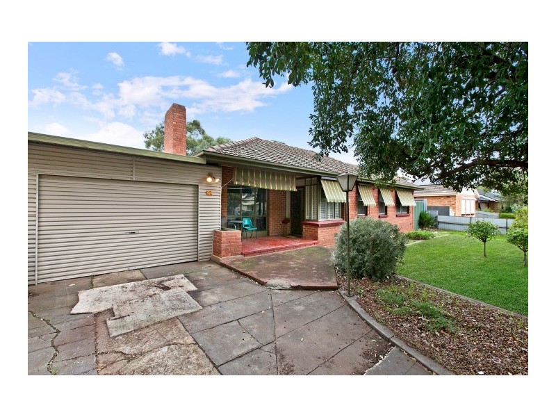 228 Midway Road, Elizabeth Downs SA 5113