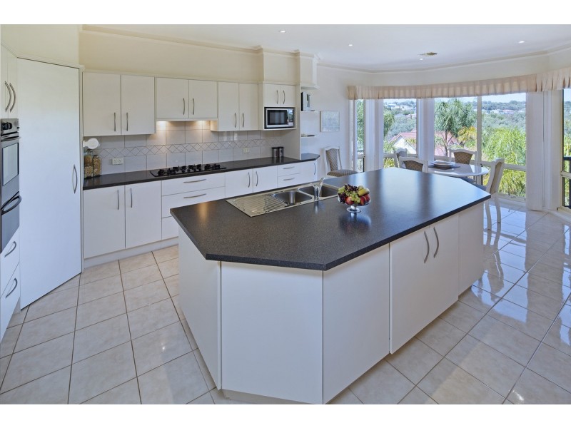 30 Rochester Crescent, Golden Grove SA 5125