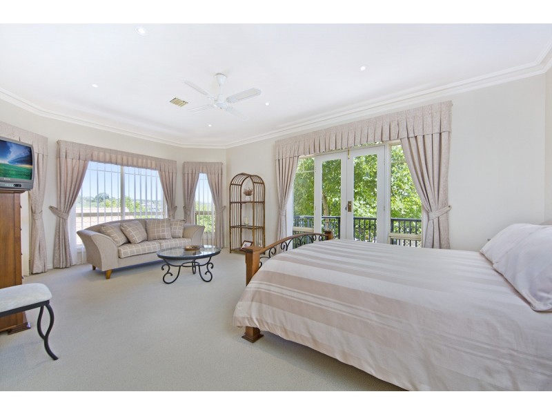 30 Rochester Crescent, Golden Grove SA 5125