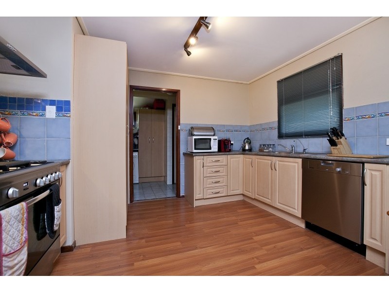 14 Haslam Crescent, Elizabeth Vale SA 5112