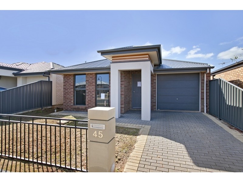 45 Riesling Crescent, Andrews Farm SA 5114