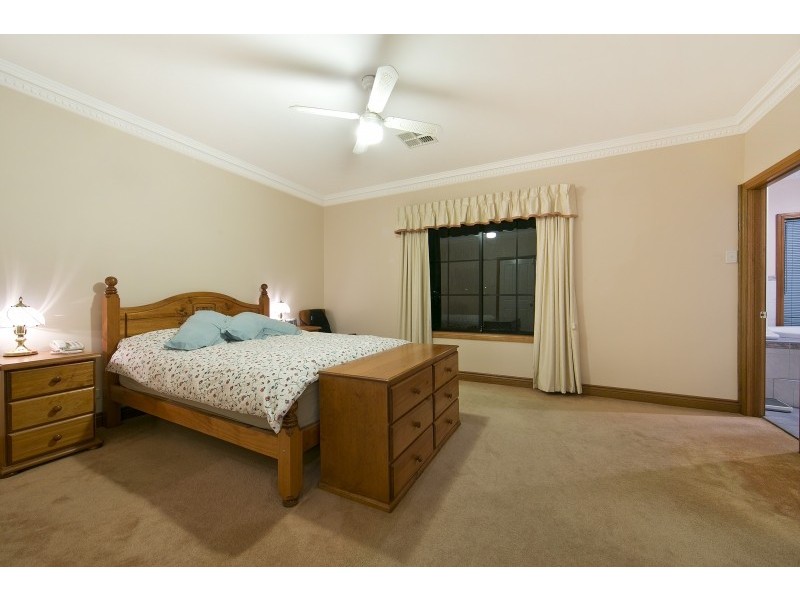 1 Osmond Way, Golden Grove SA 5125