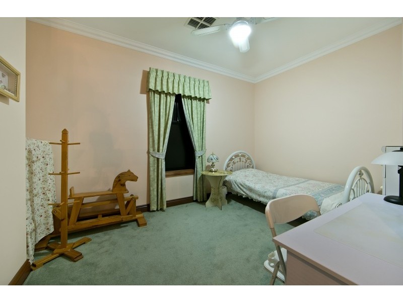 1 Osmond Way, Golden Grove SA 5125