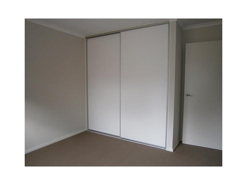 24 Woodfalls Road, Elizabeth Vale SA 5112