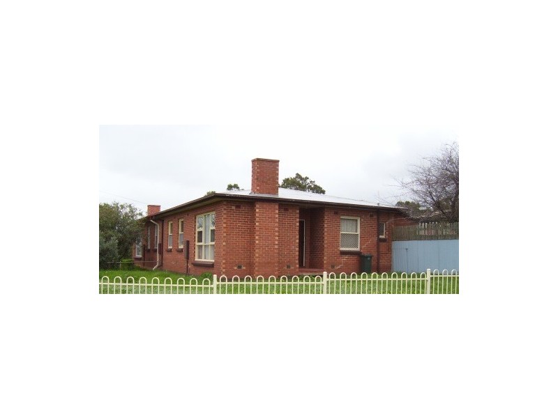 1 Muller Street, Elizabeth Downs SA 5113