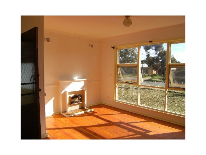1 Muller Street, Elizabeth Downs SA 5113