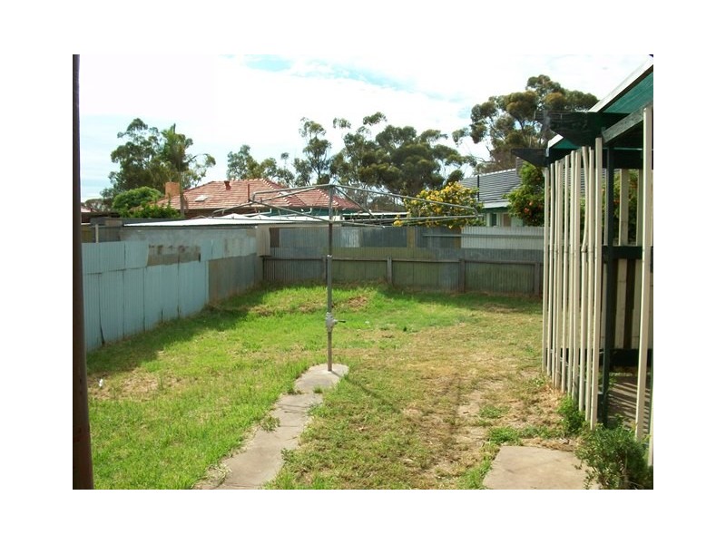 1 Muller Street, Elizabeth Downs SA 5113