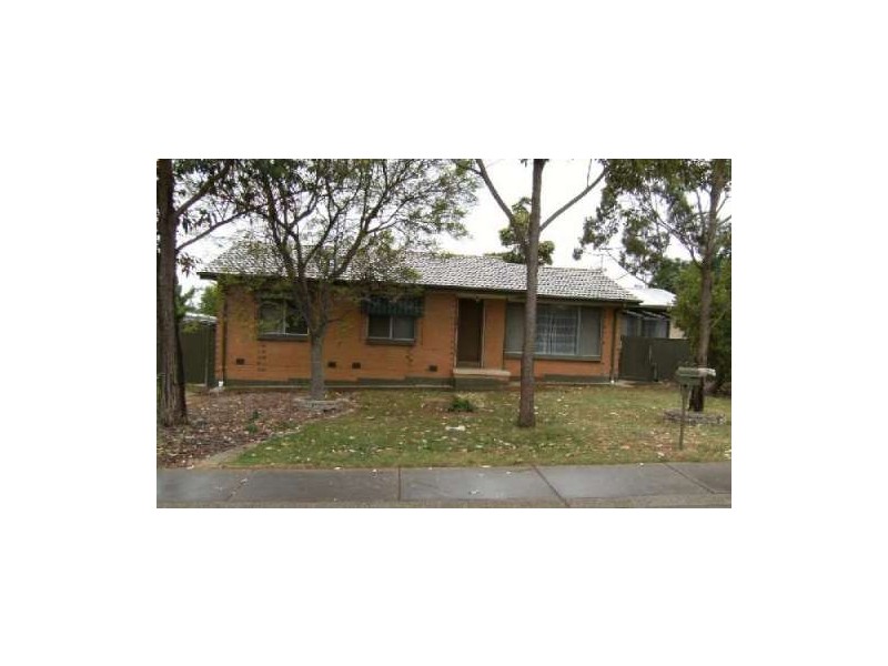 2 Fortress Street, Elizabeth Downs SA 5113