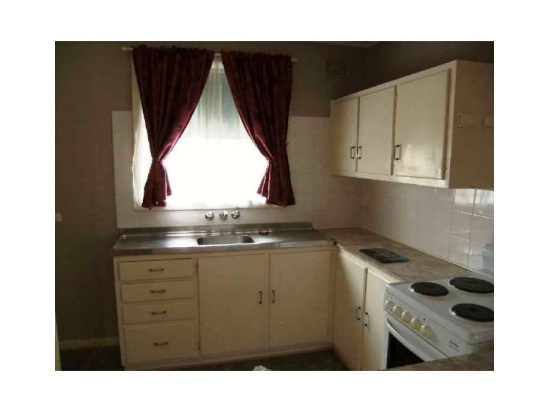 2 Fortress Street, Elizabeth Downs SA 5113