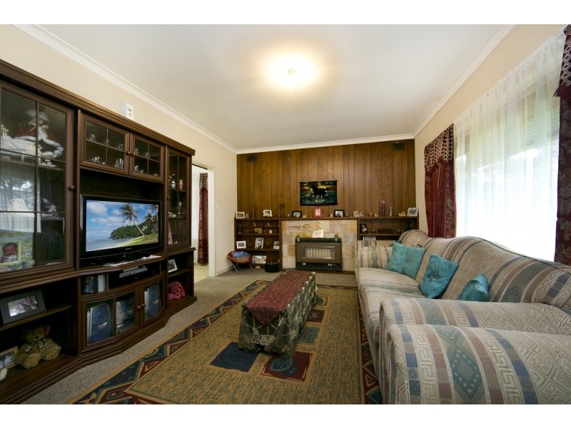 6 McIntosh Crescent, Brahma Lodge SA 5109