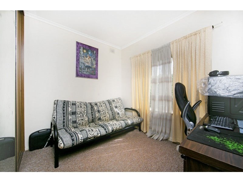 6 McIntosh Crescent, Brahma Lodge SA 5109