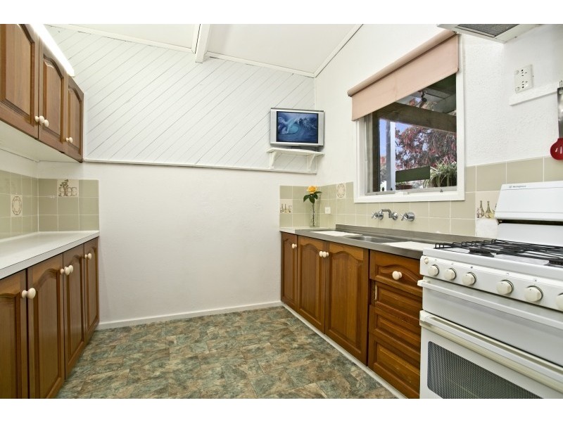 4 Goldwyn Avenue, Salisbury Downs SA 5108