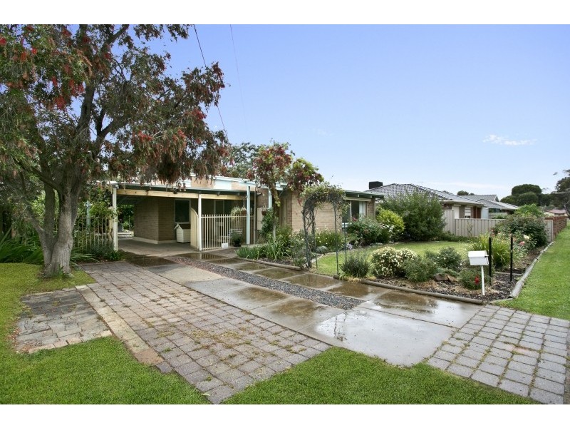 4 Goldwyn Avenue, Salisbury Downs SA 5108