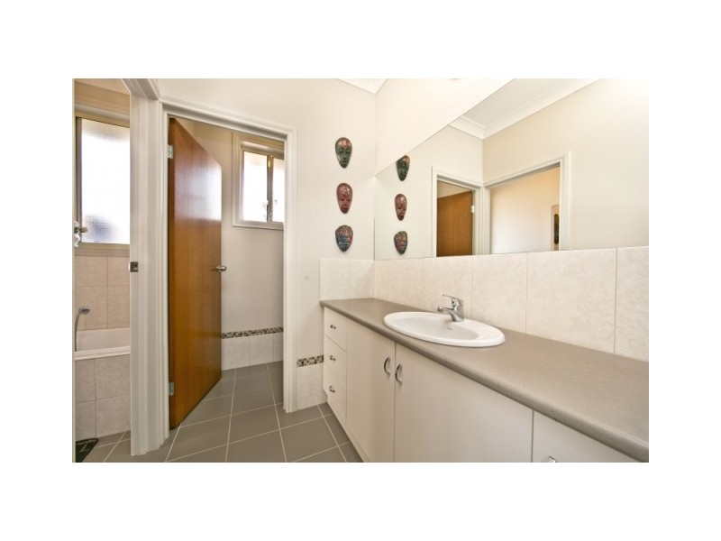 1 Kingate Boulevard, Blakeview SA 5114