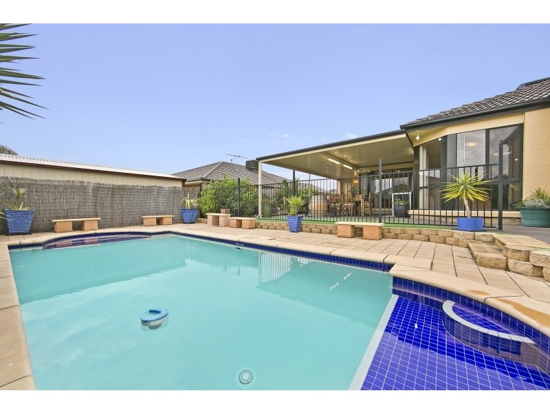 6 Oaklands Circuit, Hewett SA 5118