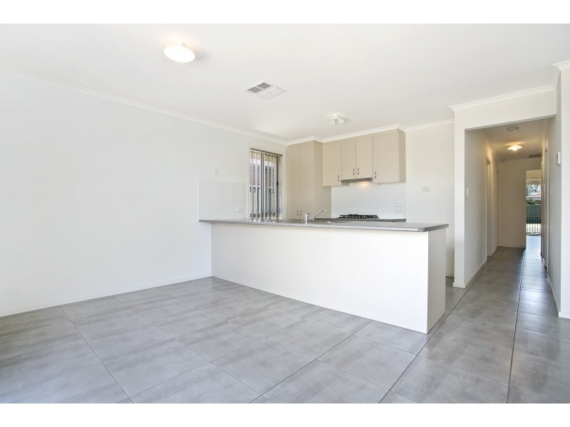 8 Glenrowan Street, Andrews Farm SA 5114