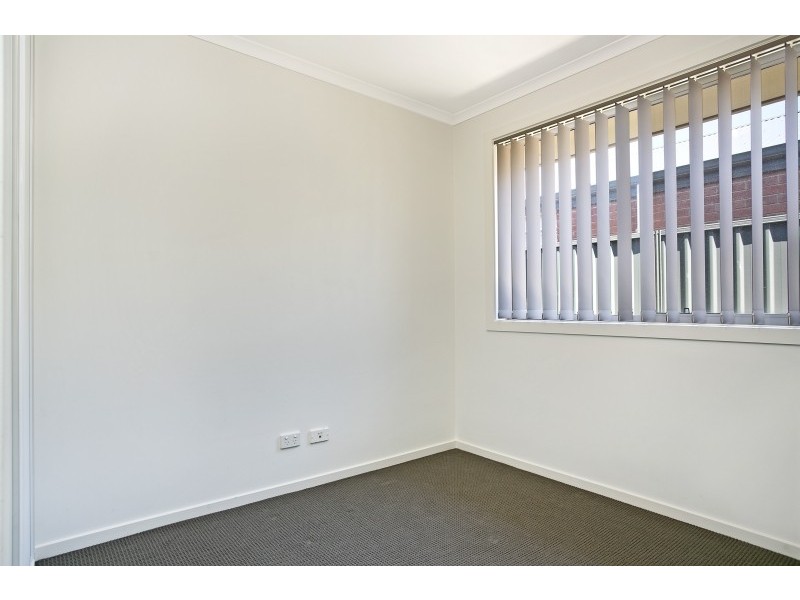 8 Glenrowan Street, Andrews Farm SA 5114