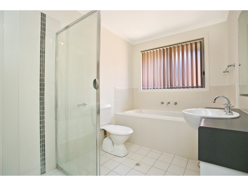 8 Glenrowan Street, Andrews Farm SA 5114