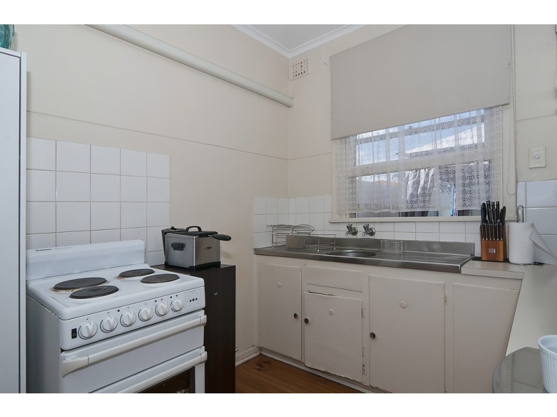 52 Jeffries Road, Elizabeth South SA 5112