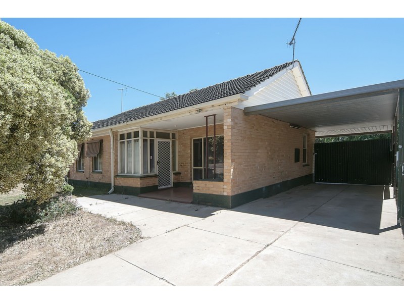 15 Bloomfield Crescent, Elizabeth Downs SA 5113