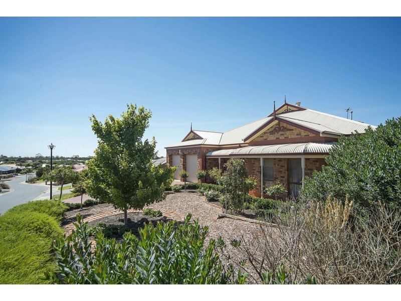 12 Selway Place, Evanston Park SA 5116