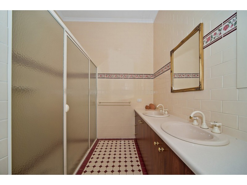 12 Selway Place, Evanston Park SA 5116