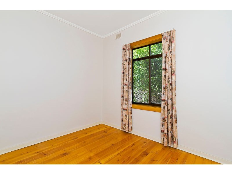 2 Bloomfield Crescent, Elizabeth Downs SA 5113