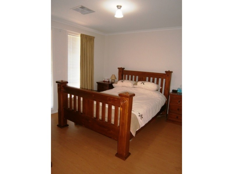 NO LONGER AVAILABLE, Munno Para West SA 5115