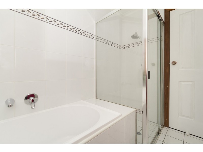 17 Grant Avenue, Salisbury Downs SA 5108