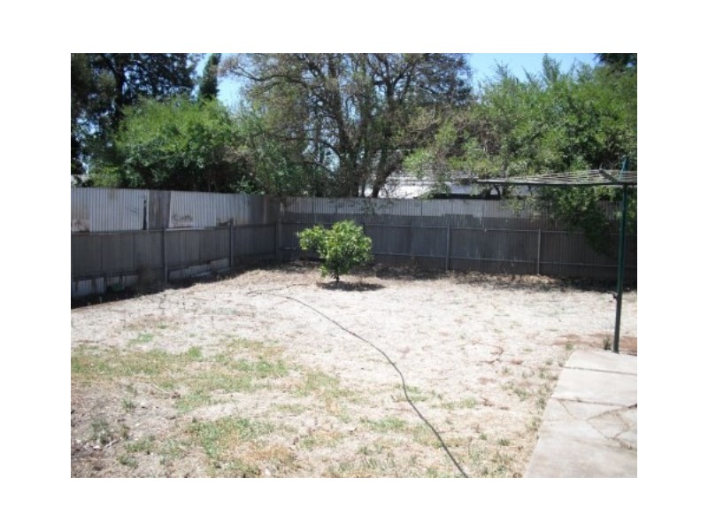 32 Greenwood Crescent, Smithfield Plains SA 5114