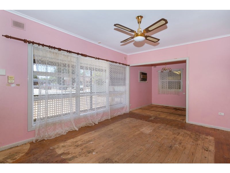 29 Searle Road, Davoren Park SA 5113