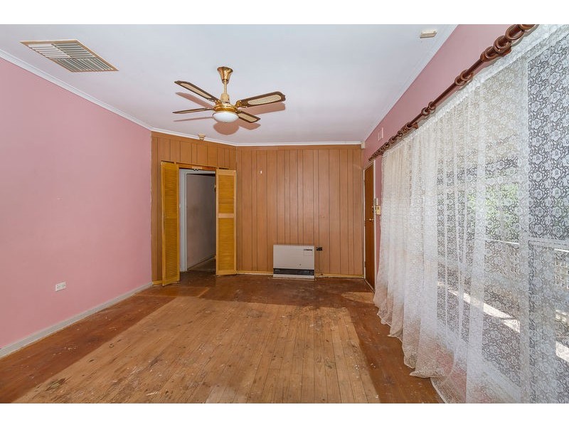 29 Searle Road, Davoren Park SA 5113