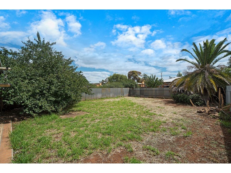 17 and 19 Easton Road, Davoren Park SA 5113