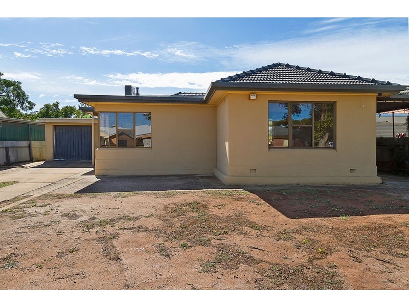 16 Laverstock Road, Elizabeth North SA 5113