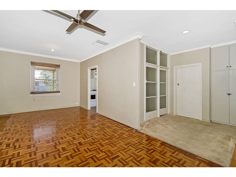 16 Laverstock Road, Elizabeth North SA 5113