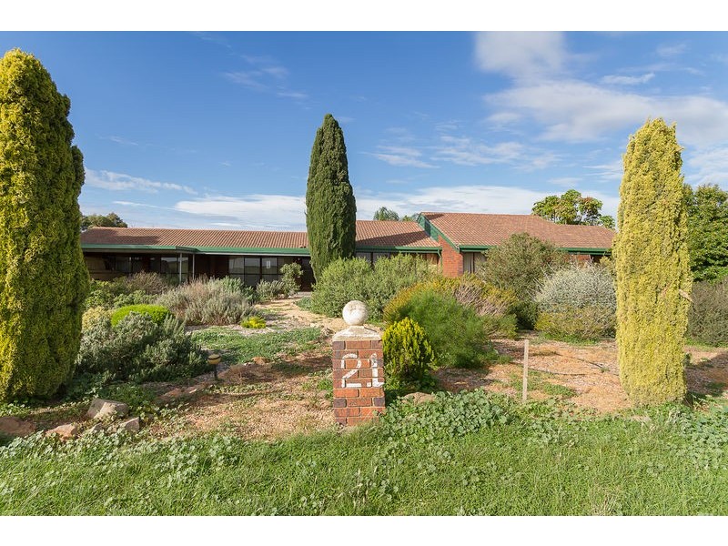 21 Buckland Park Road, Two Wells SA 5501